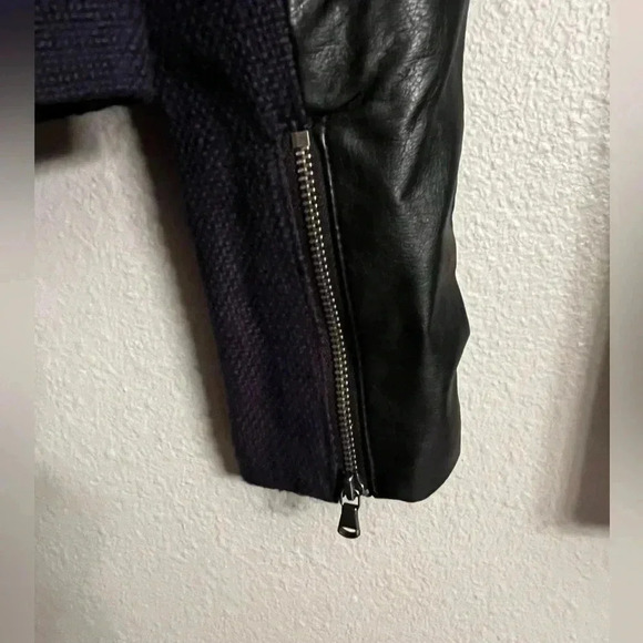 DKNY Vegan Leather Motorcycle Jacket, Blue & Black, Size XS - Picture 4 of 8